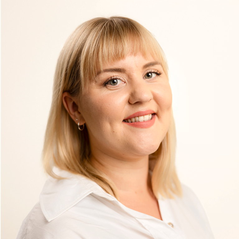 Julia Kallonen